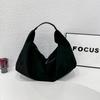 Ielgy Female Bag Fashion Casual Shoulder Underarm Bag Large Capacity Trendy Tote Bag
