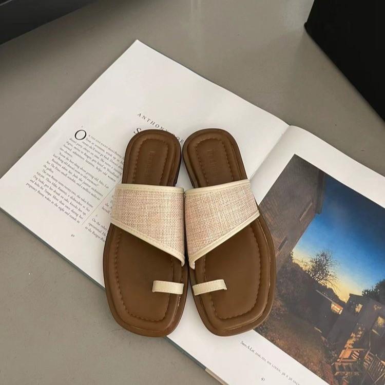 2024 Летние женские тапочки-гладиаторы Модные элегантные туфли на мягкой подошве на плоской подошве Женские повседневные пляжные шлепанцы Сандалии