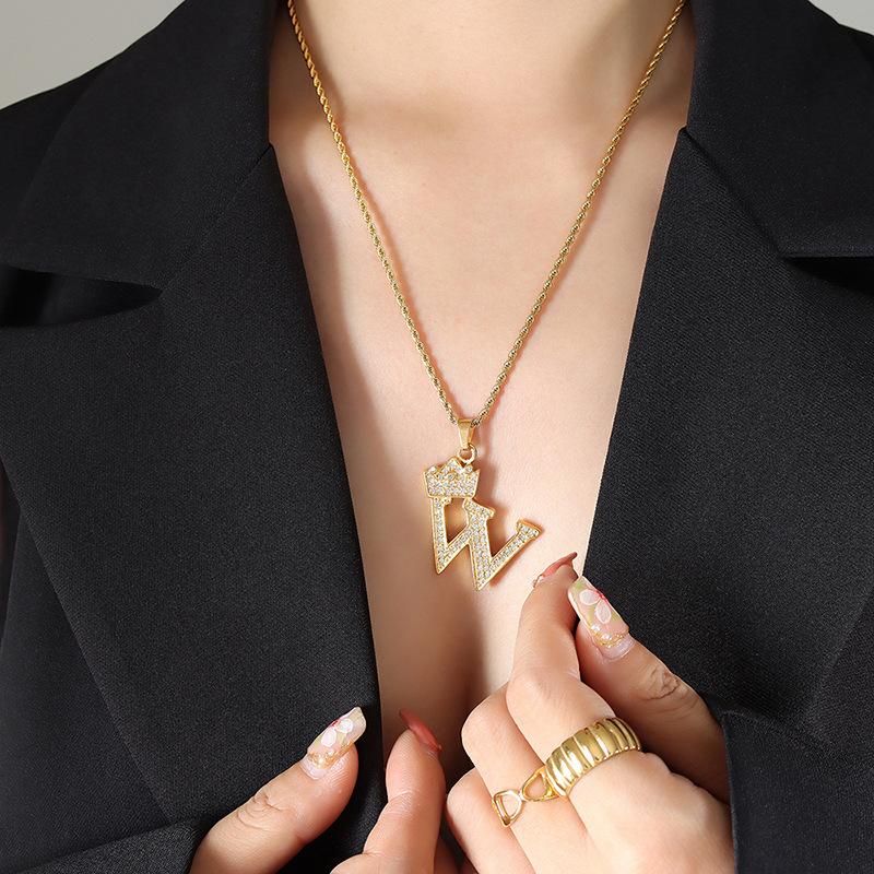 Smart Crown Necklace Korean Version Creative Fashion Design Zircon 26 Letter Pendant Gold-Plated Collarbone Chain Jewelry