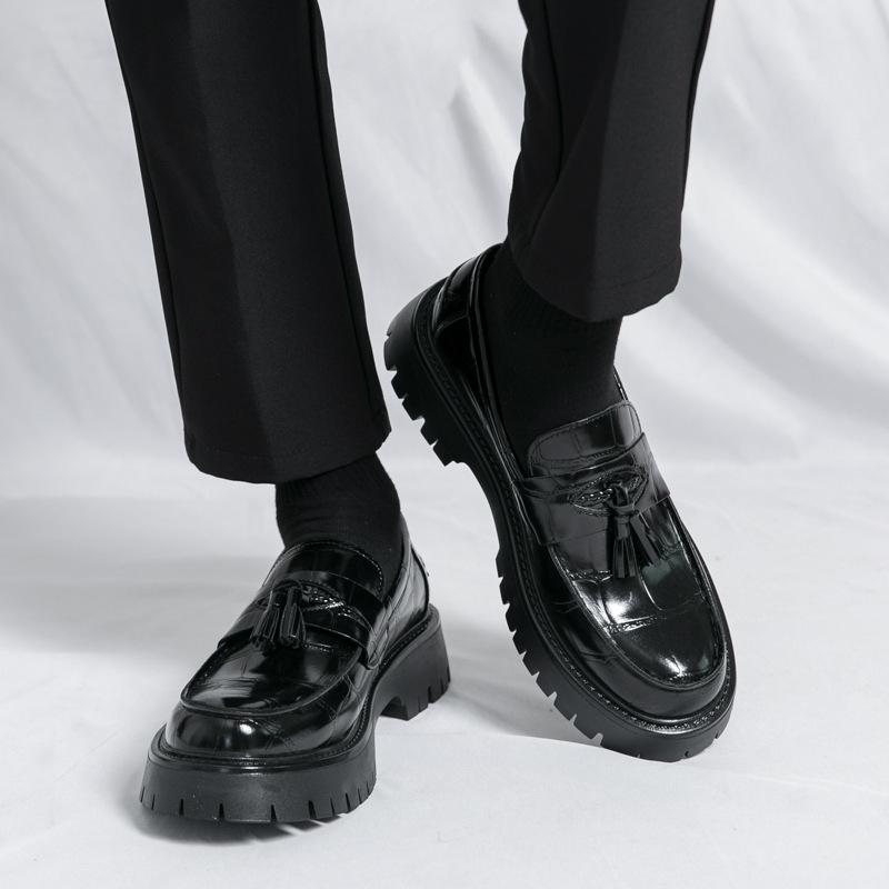 Men's Shoes Large Size Four Seasons British Business Dress Leather Shoes Men's Fashion Versatile Platform Leather Shoes Gloafers