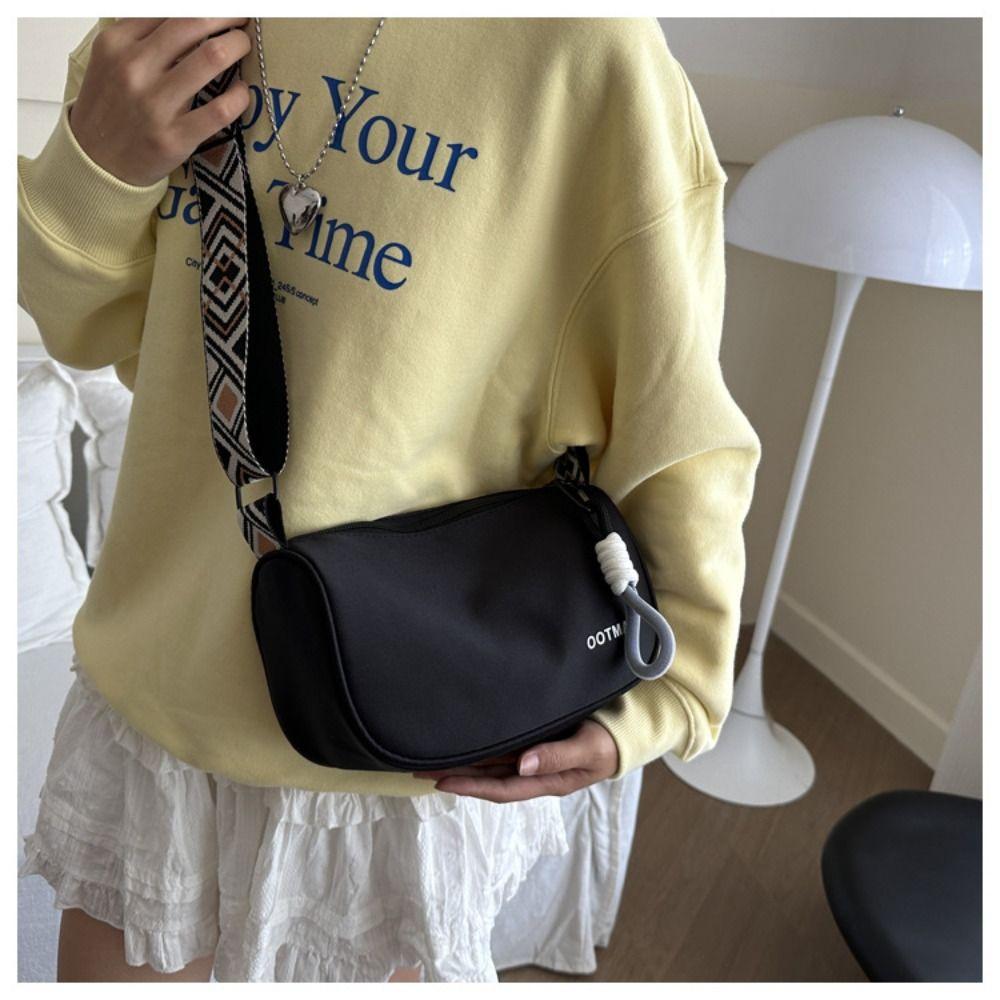 New Casual Crossbody Bag Portable Wide Shoulder Strap Design Shoulder Bag Large Capacity Bucket Bag