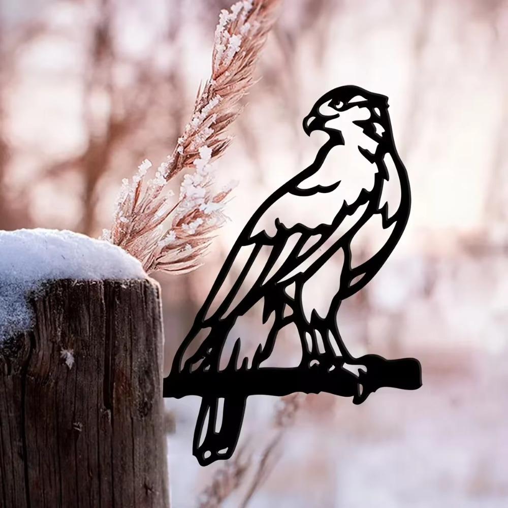 Metal Hawk Silhouette Rustic Birds of a Feather Decor for Outdoor Spaces, Ideal for Home, Garden, and Patio Decorations