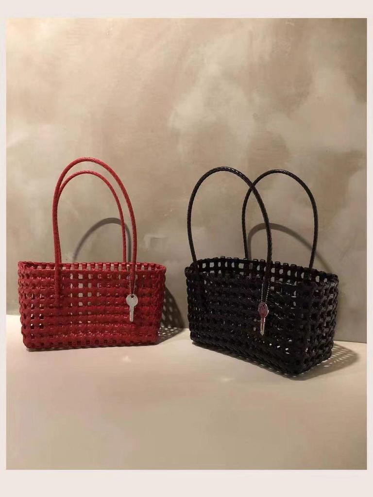 Корейская ажурная плетеная пляжная сумка с брелоком для ключей