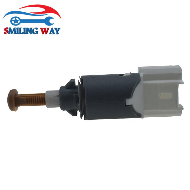 Выключатель стоп-сигнала для Dacia Duster Logan Sandero Clio и Renault Espace Laguna Trafic Twingo Wind 8200276361 253206170R