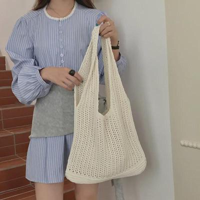 Вязаная сумка через плечо в корейском стиле Lazy Style - большая вместимость, однотонный цвет, алый дизайн, шерстяная сумка для покупок