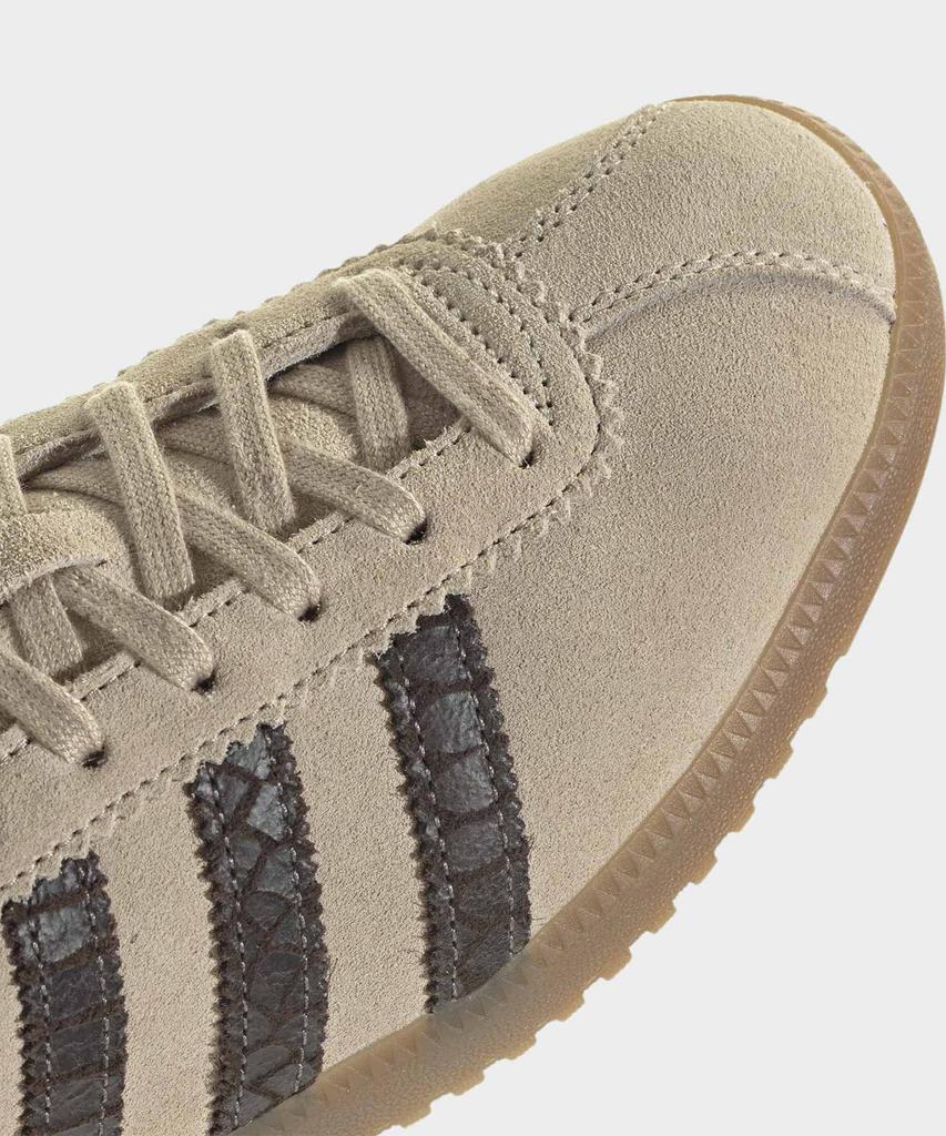 adidas Бермуды - Каменно-хаки: Aura Coffee / Ih4183