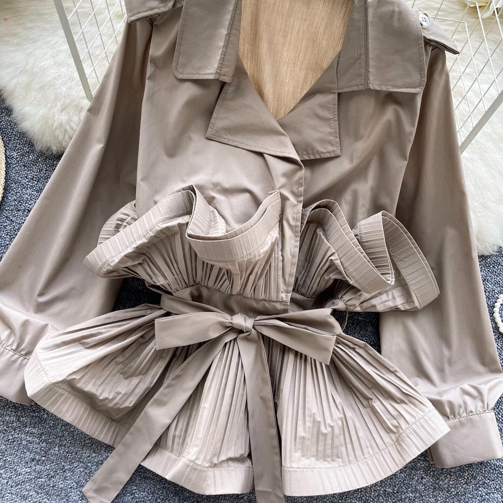 Стиль дочери в стиле легкой роскоши, высококлассная рубашка с воротником-костюмом, женская осенняя куртка с дизайном талии на ремешке и краем в виде лепестков лотоса