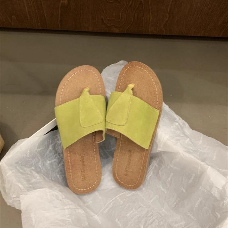 Fashion Vintage Casual Flip-Flops Women's Outer Wear 2025 Summer New Leather Soft Bottom Flat Roman Sandals