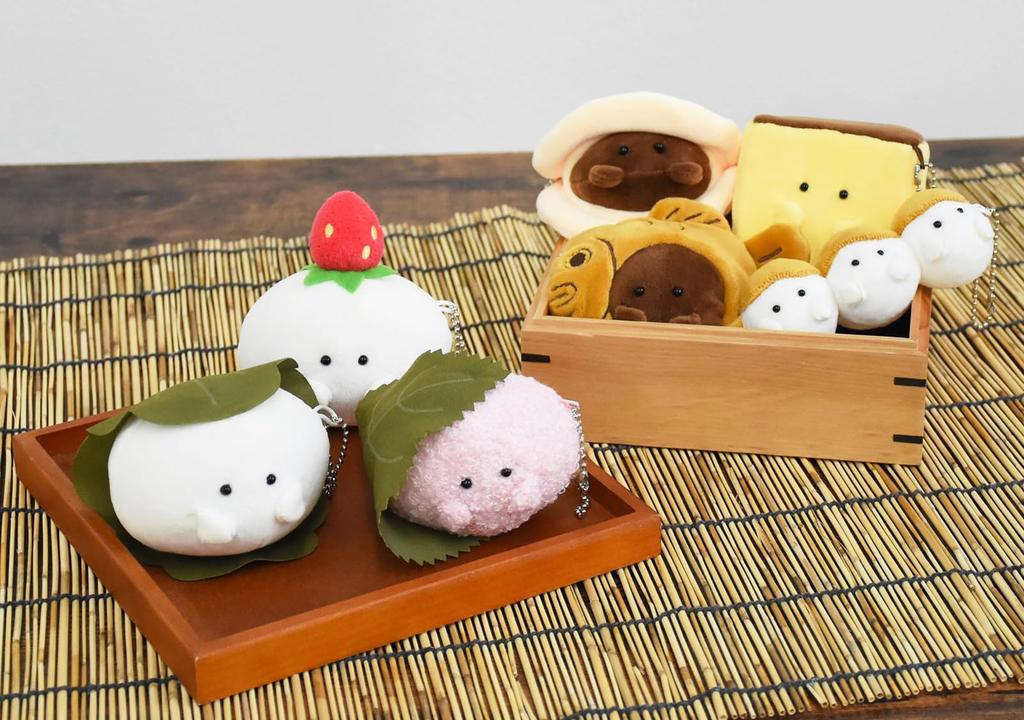 Ippinsha Mochitto Wagashi-san Ball Chain Mascot Mitarashi Dango Gift 48056
