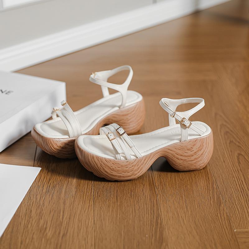 Женские сандалии на платформе в ретро-праздничном стиле, летние новые на толстом каблуке, подошва-маффин, маленький высокий каблук с римскими сандалиями