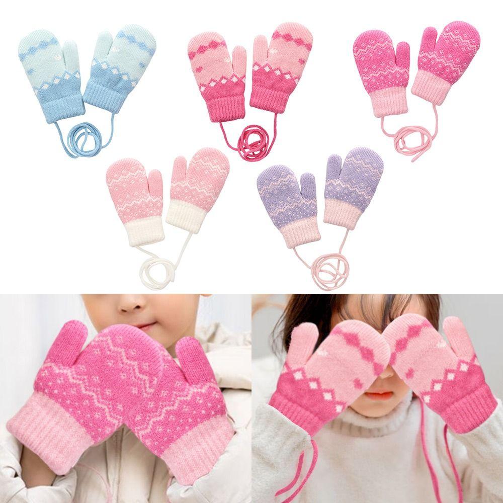 Утепленные детские вязаные перчатки с веревочкой для шеи Теплые варежки Осенне-зимние перчатки Мальчики Девочки