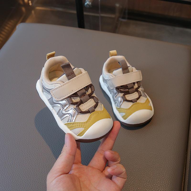 Обувь для малышей детская обувь легкая 2025 осень новая мужская нескользящая с мягкой подошвой детская функциональная обувь женская устойчиво