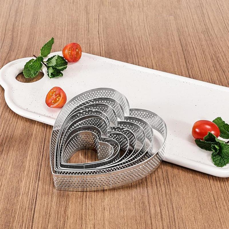 Heart Shaped Perforated Tart Rings With Hole Stainless Steel Tart Bottom Tower Fruit Pie Quiches Cake Ring Mousse Baking Mold