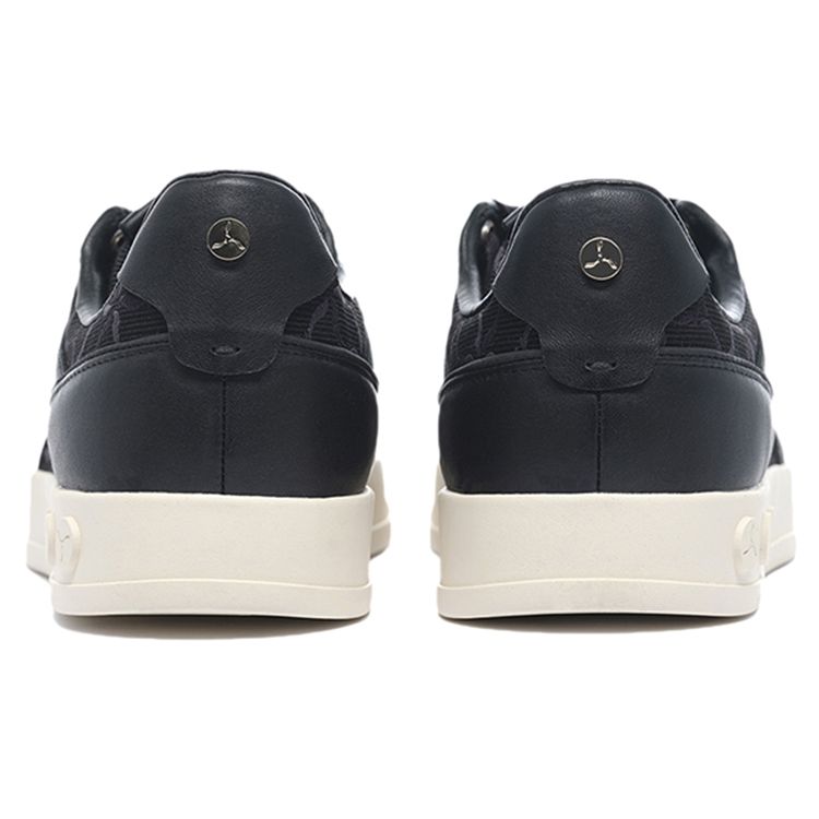 Li Ning Classic Series Fabric Leather Comfortable Casual Slip Resistant Wear Resistant Lightweight Low Top Skate Shoes Women Sneaker Black ALFR124-1