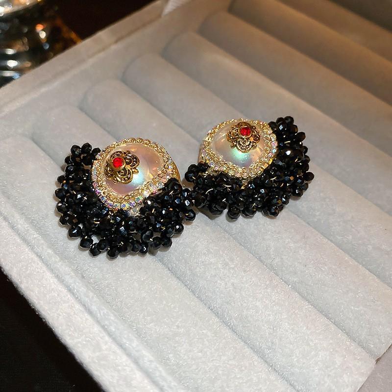 Silver Needle Feather Fringed Earrings Long Light Luxury Atmospheric Stud Earrings Personalized Design Earrings