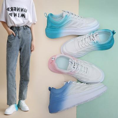 Женские повседневные белые кроссовки на платформе, легкие дышащие прогулочные туфли, противоскользящие удобные удобные теннисные туфли на шнуровке для женщин, кроссовки для бега