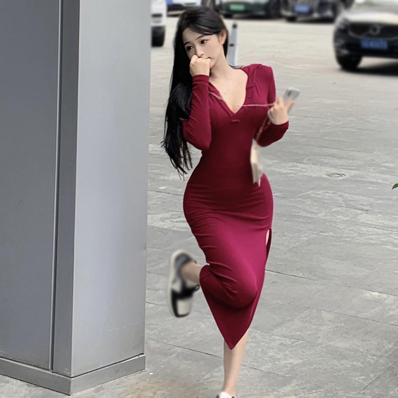 Женское платье с втягиванием талии и длинными рукавами Deek V-образным вырезом