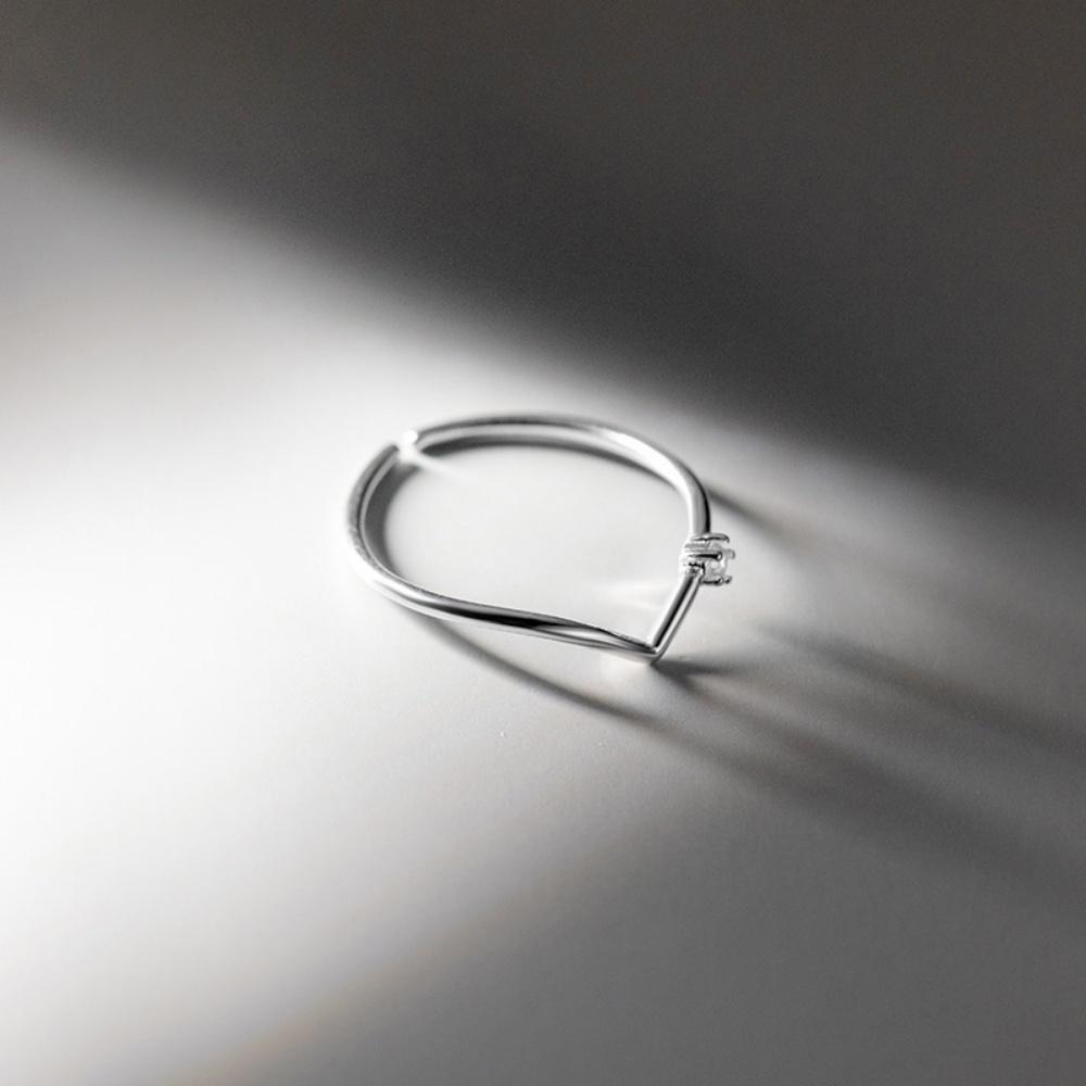 Silver Plated Simple Single Circle V-shaped Thin Rings For Women Fashion Zircon Open Ring Accessory Female Daily Ring Gifts