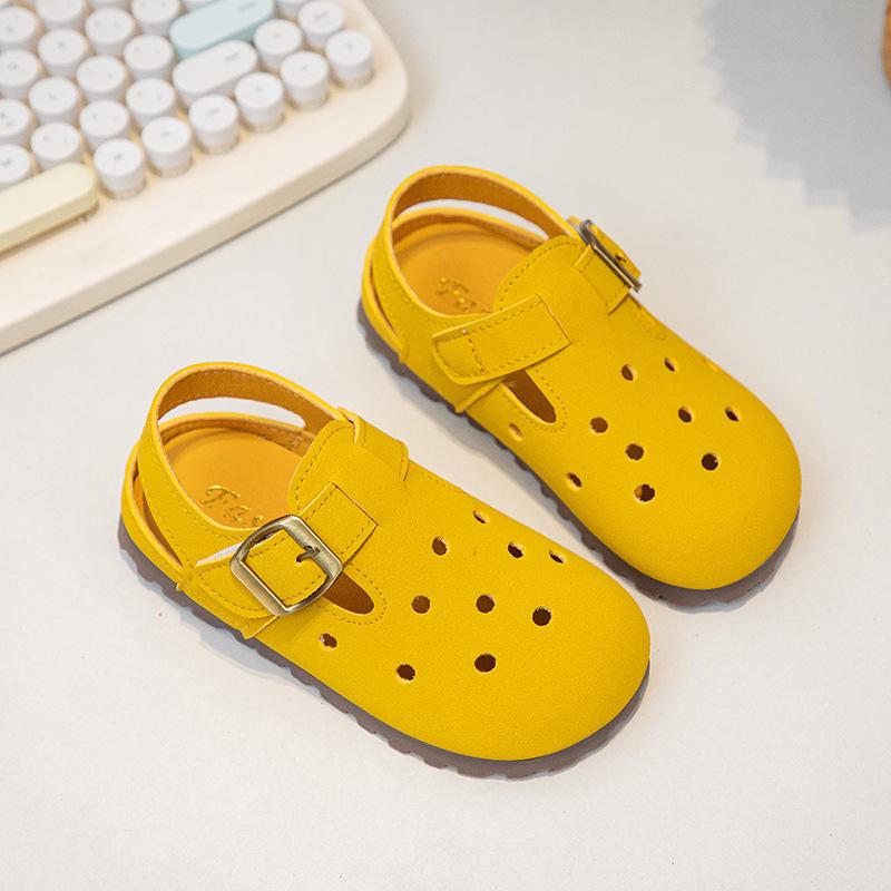 Детские Crocs Весна/Лето 2025: Сандалии с мягкой подошвой для мальчиков и девочек, обувь для первых шагов для младенцев и малышей.