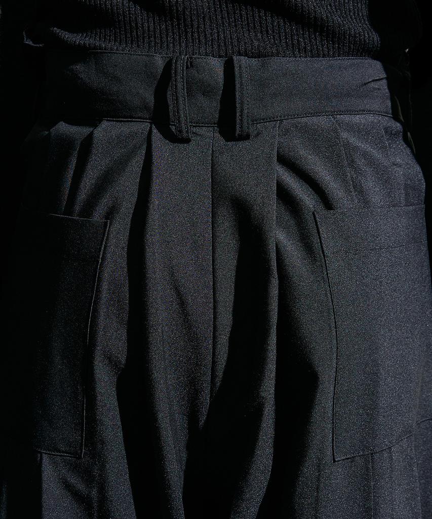 Lekyulli Wide Pleated Pants Black