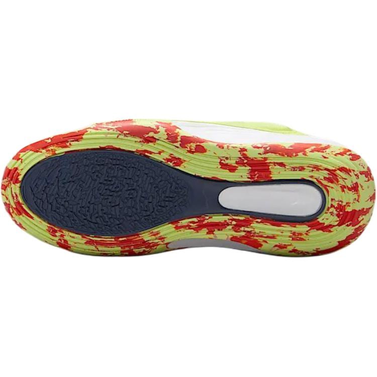 Nike ISOFLY Soft And Comfortable Low top Children's Basketball Shoes White Green Kids' HJ3866-100