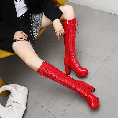 Мода 2025 Лакированная кожа Белая шнуровка Сапоги до колена На шнуровке Женские ботинки на платформе Высокие каблуки Модная клубная обувь Оптом