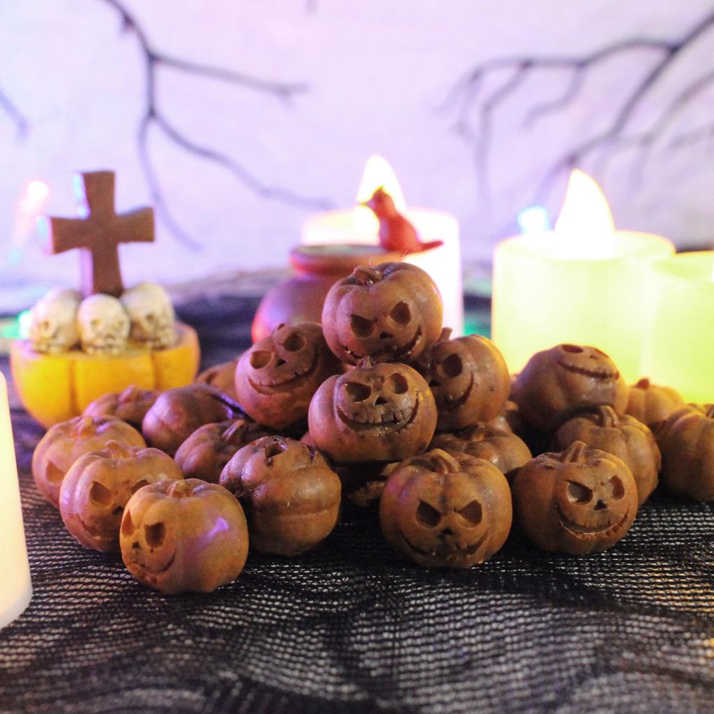 20PCS Miniature Pumpkin Figurines Halloween Mini Pumpkin Resin Sculptures Set Creative Pumpkin Room Table Home Party Decor