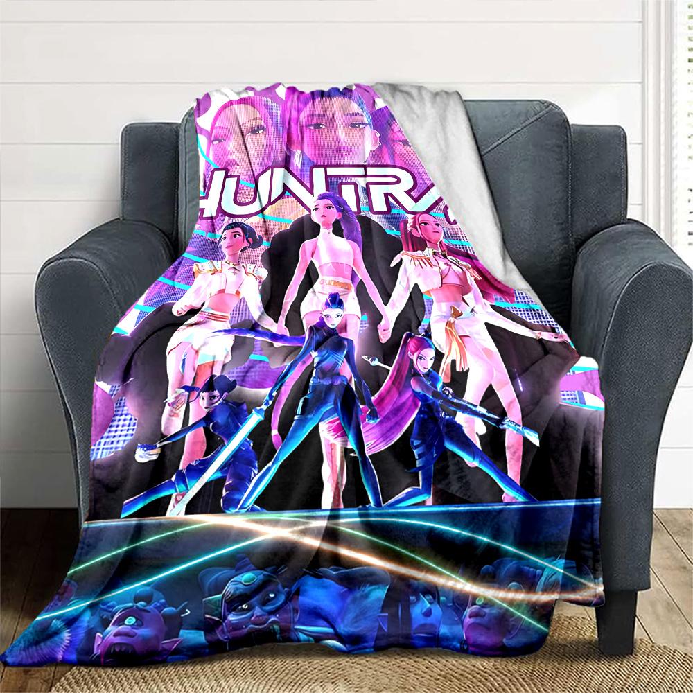 Huntrx Future Fashion Icons Flannel Blanket Super Soft Warm Cozy Blanket For Sofa Bed Office Travel Allseason Home Decor Gift