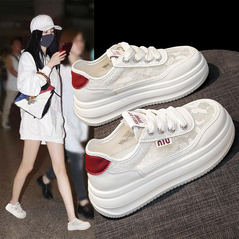 Новые маленькие белые туфли универсальные летние дышащие туфли на платформе женская обувь полая сетка спортивная повседневная обувь для скейтборда