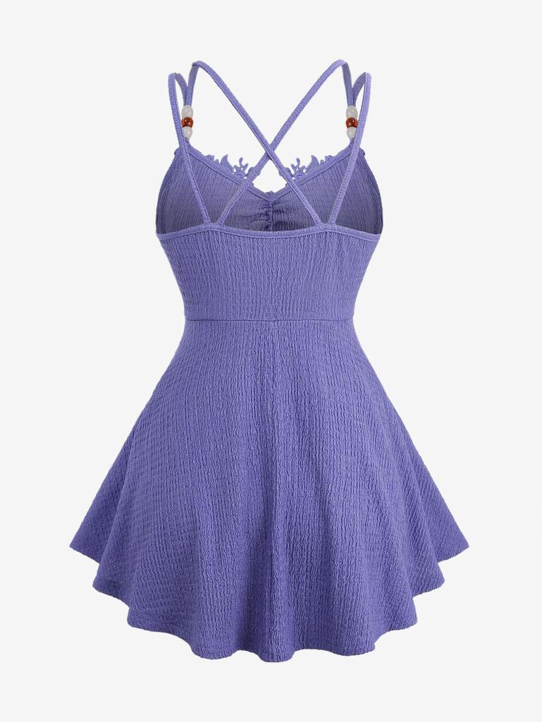 Rosegal Большой размер Цветочная аппликация Текстурированный карман Перекрещенные бретели Однотонный топ-майка