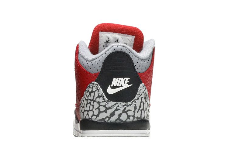 Детские кроссовки Nike Jordan 3 Retro SE Fire Red (ТД) Огненно-красный/Огненно-красный-Цементно-серый-Черный