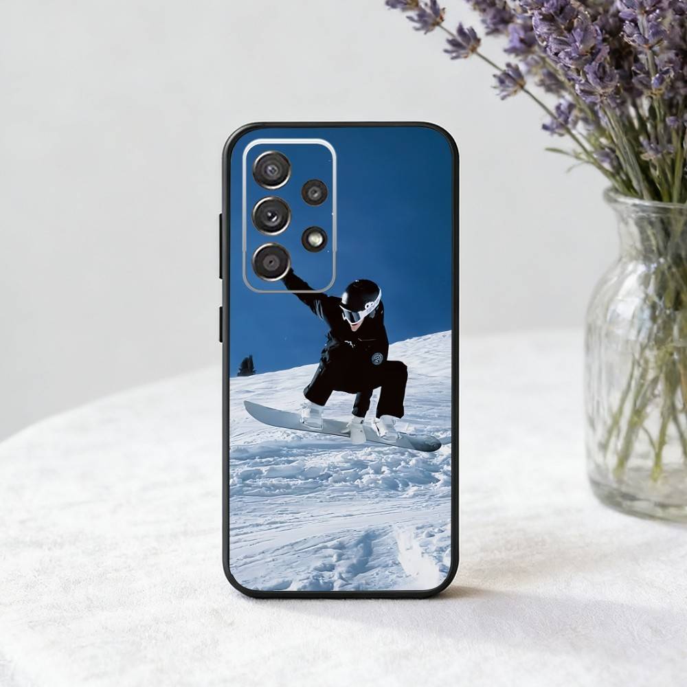 Skiing Snow Snowboard Ski Phone Case For Samsung S25,S24,S21,S22,S23,S30,Ultra,S20,Plus,Fe,Note,5G Black Cover