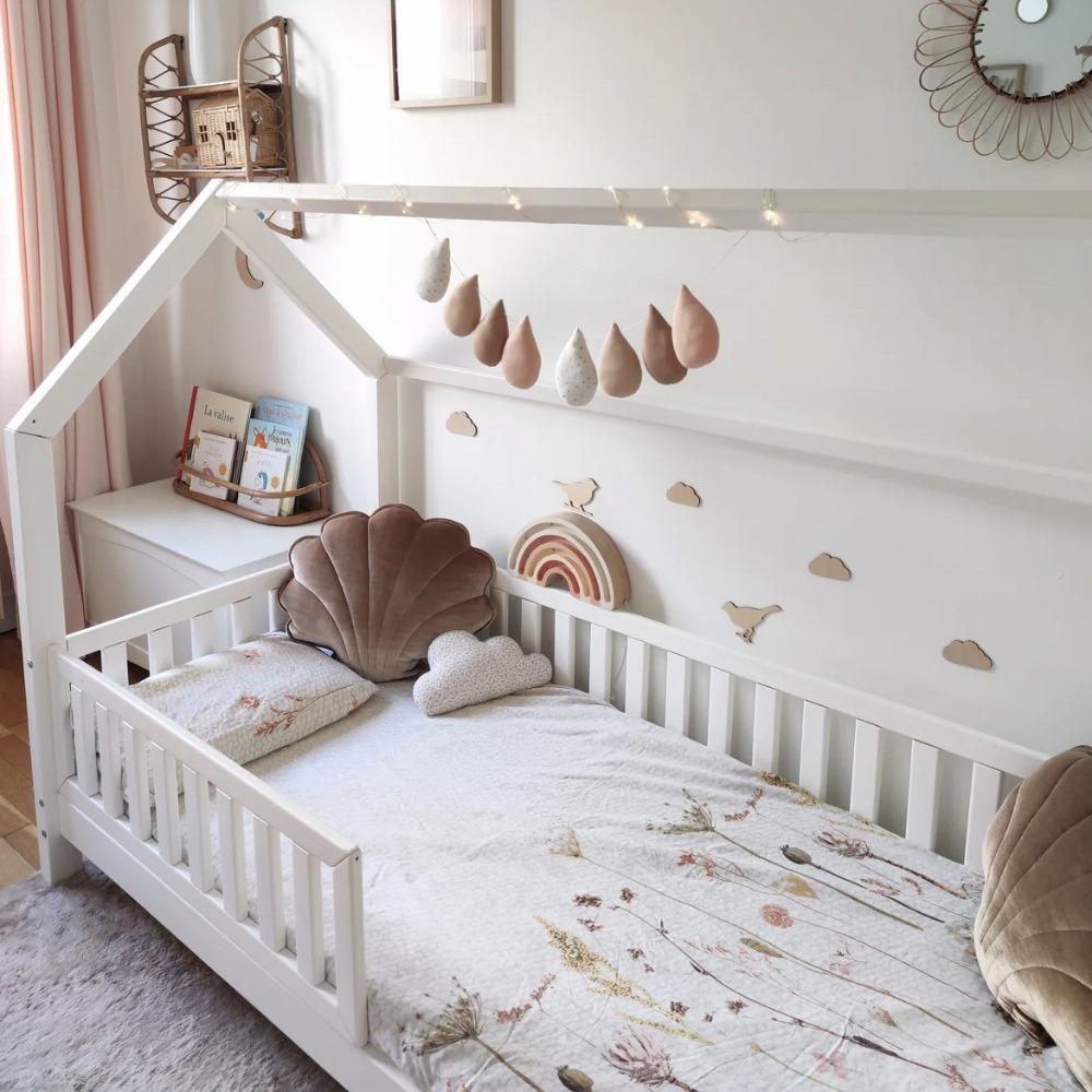 Облака Наклейки на стену Сделай сам 3D Наклейки на стену Деревянные наклейки Настенные украшения Украшение детской комнаты