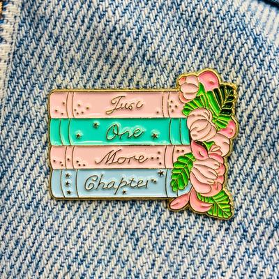 Новая эмалированная книга с булавками, любовь, книжная поговорка, металлическая булавка, подарок на день рождения, 1 шт.