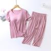 Летний однотонный пижамный костюм, весенне-летний, укороченные брюки из модала с короткими рукавами и бюстгальтером с подкладками для груди, цельный домашний костюм