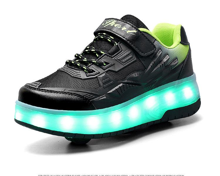 Детские велотуфли для девочек с мигающими огнями и функцией выдвижной зарядки.