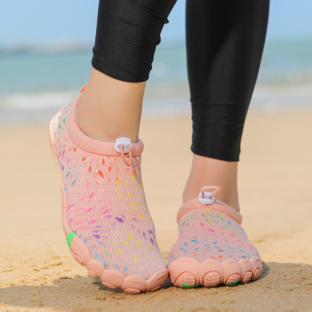 Outdoor Creek Shoes Swimming Shoes Beach Wading Fishing Shoes Men's and Women's Mesh Fitness Shoes Breathable Indoor Sports Shoes