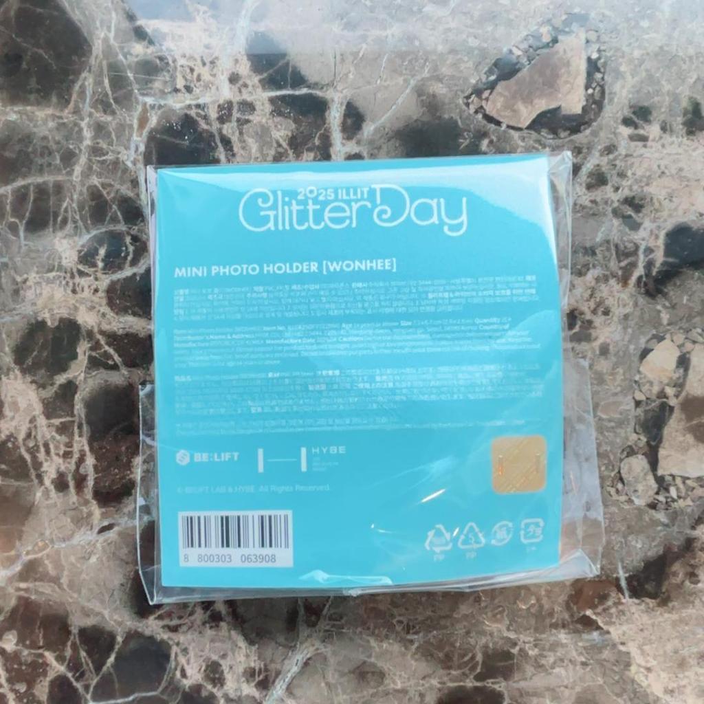 [Б/У] ILLIT Мини-фолдер для фотографий Вонхи Блестящий День Корейская встреча с фанатами