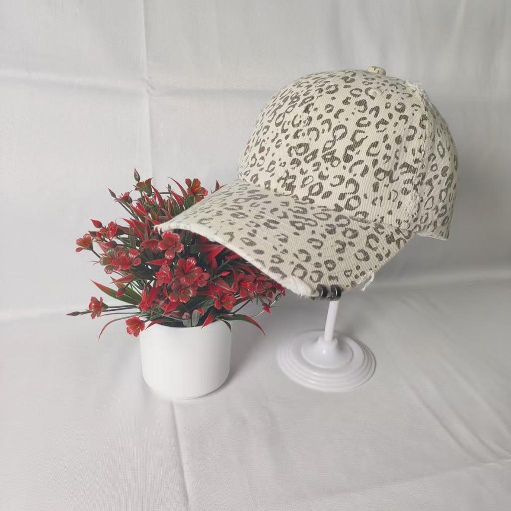 Leopard print hat women's big head circumference baseball cap versatile American retro niche cap fashionable and casual new