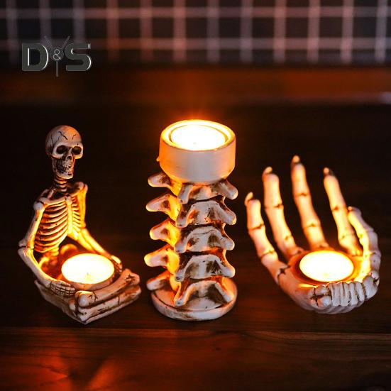 Halloween Candle Holder Resin Skeleton Hand Skull Backbone Candlestick Stand Tealight Holder Home Gothic Decor Spooky Party Supplies