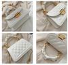 Ladies' handbag popular Korean fashion chain crossbody, internet celebrity handbag, small square bag