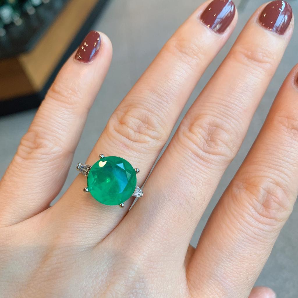 Прямая трансляция TikTok Новое трансграничное кольцо с изумрудом и имитацией Palaiba