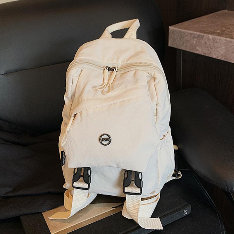 2025 новый модный атмосферный простой рюкзак однотонный школьный рюкзак большой вместимости сумка через плечо популярная маленькая квадратная сумка