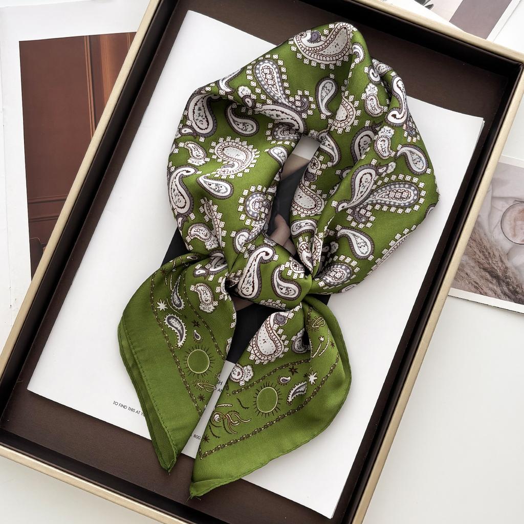 1pcs Luxury Square Scarf Cashew Print Bandana Women's Imitation Silk Scarf Casual Decoration 70cm Neckerchief Headband