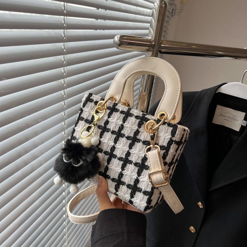 Модная женская сумочка Hundred of Girls Color Clash Daisy Bag Женская сумка через плечо Niche Design Вышивка Ручка-кисточка