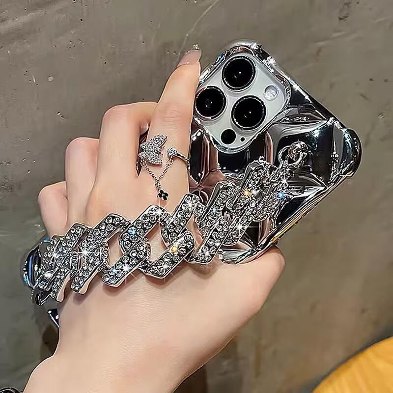 Роскошный сексуальный чехол-цепочка для телефона с алмазным покрытием для защиты камеры для iphone 14 13 15 16 Pro Max 12 11 X XS XR с браслетом