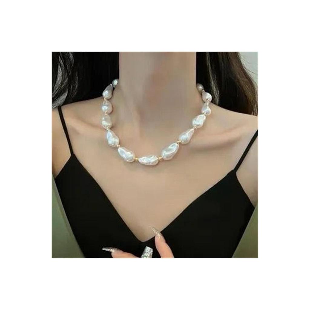 Baroque Pearl Shaped Necklace