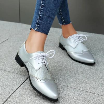 Женские туфли с острым носком на низком каблуке, осень 2024, новые повседневные женские спортивные туфли на плоской подошве из натуральной кожи в стиле ретро для мам