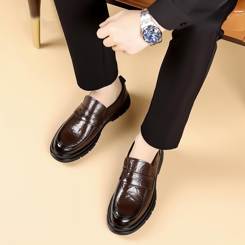 Fashion High Quality Cowhide Casual Shoes Handmade Loafers Men Footwear New British Style Dress Shoes Classic Leather Fashion Flats