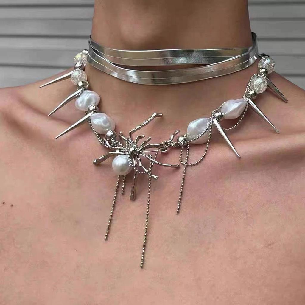 "Y2K Crystal Pearl Choker: Стильное, роскошное высококачественное ожерелье для женщин.